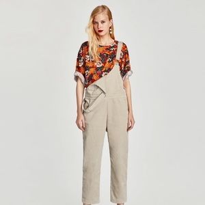 Zara • Oversized Floral Print Tee